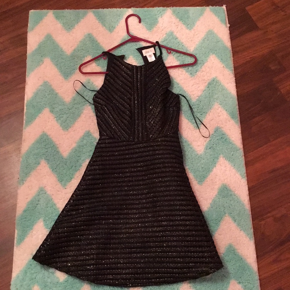 Black short gold glittery dress